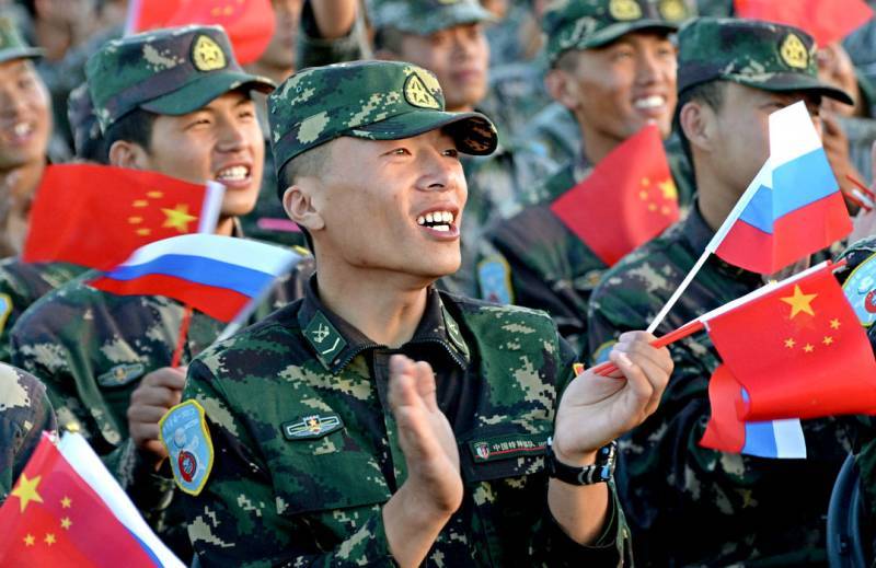 «Самые сильные и нас не боятся»: Что думают китайцы о российской армии
