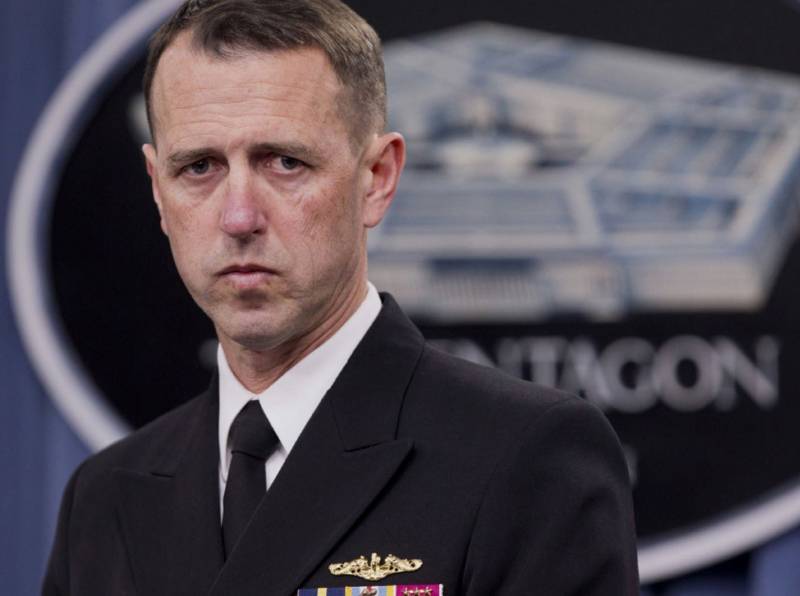 Адмирал ВМС США призвал расправиться с Россией