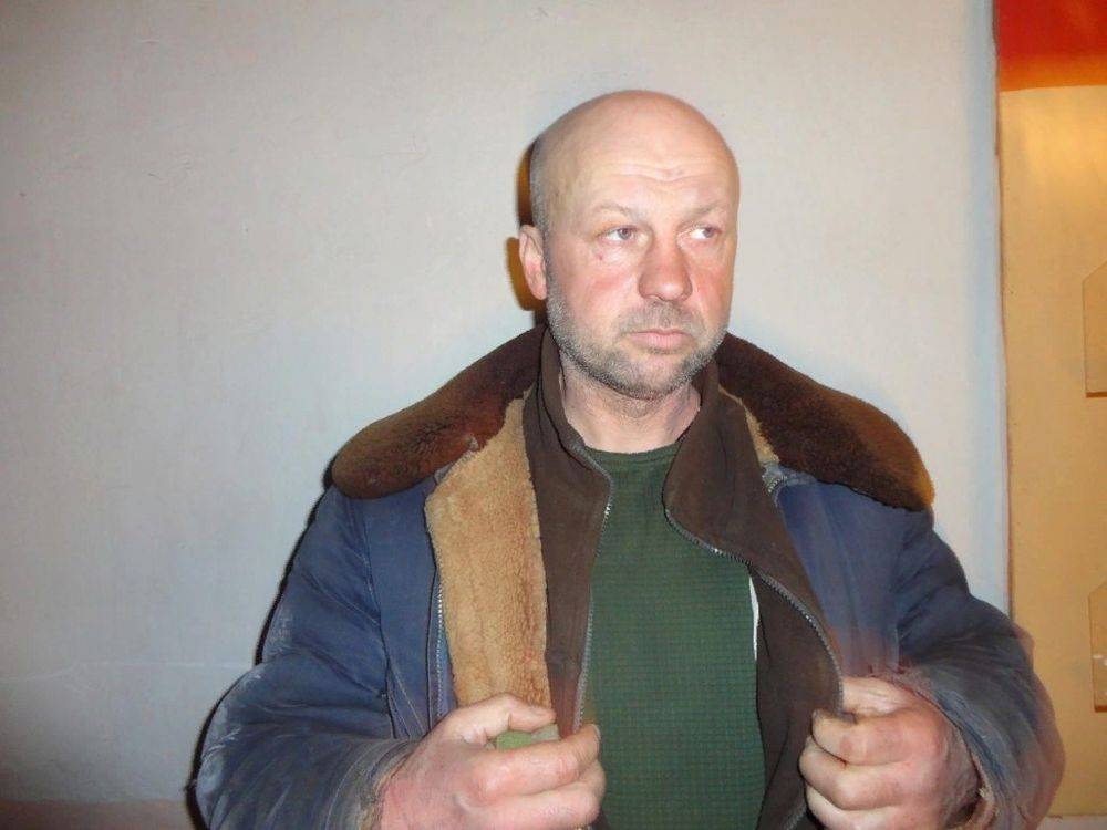 Боец ВСУ попал в плен: кадры допроса