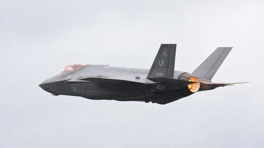 Рады заменить F-35: в США ждут истребитель 6-го поколения с нейросетью