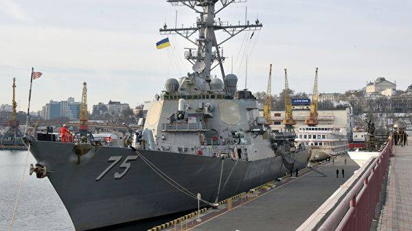 Эсминец США Donald Cook создает точку напряженности в Черном море