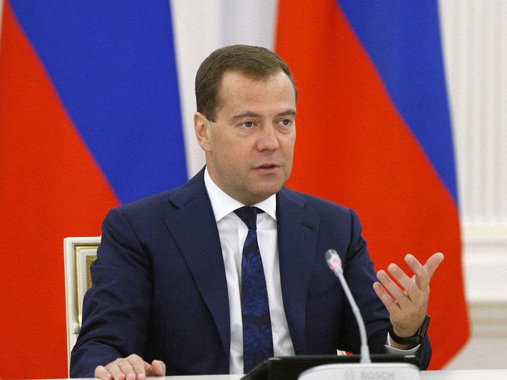 Медведев: Без американских ракет Европе будет спокойней