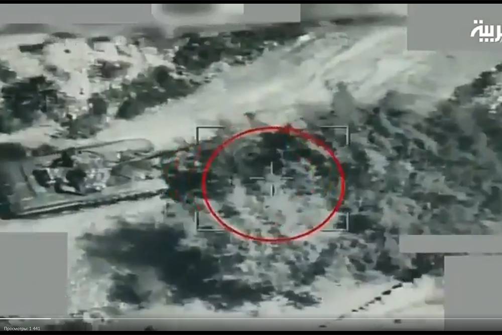 Полное уничтожение: авиаудар по танку Т-72С сняли на видео