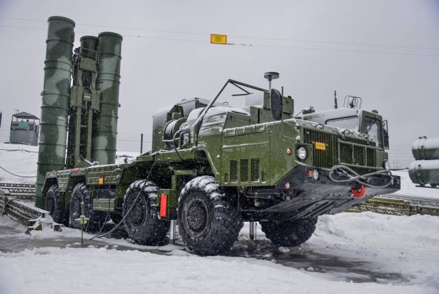 Сигнал мировому рынку вооружений: сделкой по С-400 Россия обрушит планы США