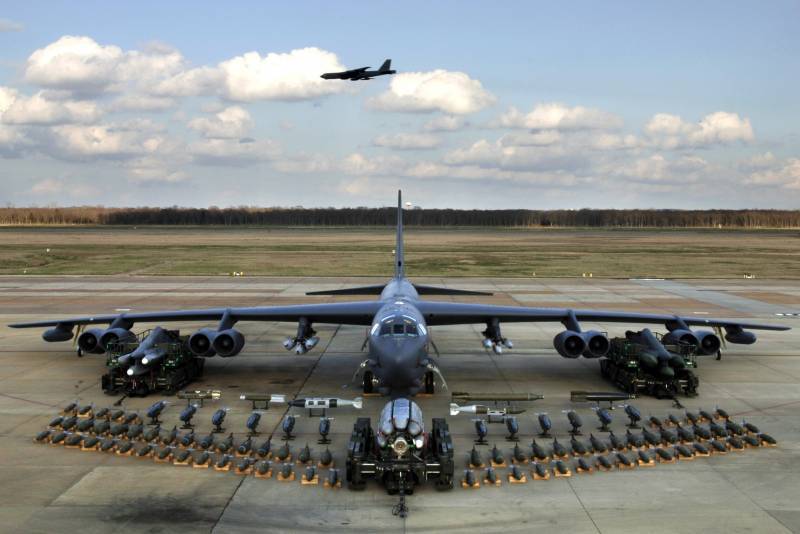 Чем опасен B-52H и как с ним бороться