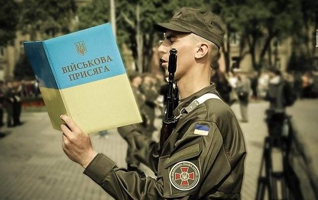 Украина увеличивает численность ВСУ и закрывает свои границы