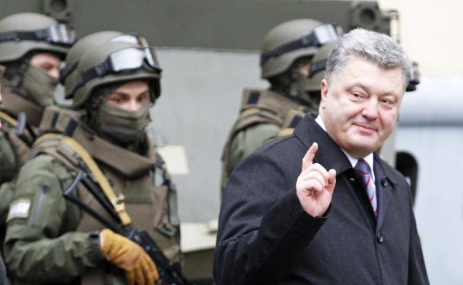 Пока Донбасс будет умываться кровью, Порошенко спасут корабли НАТО