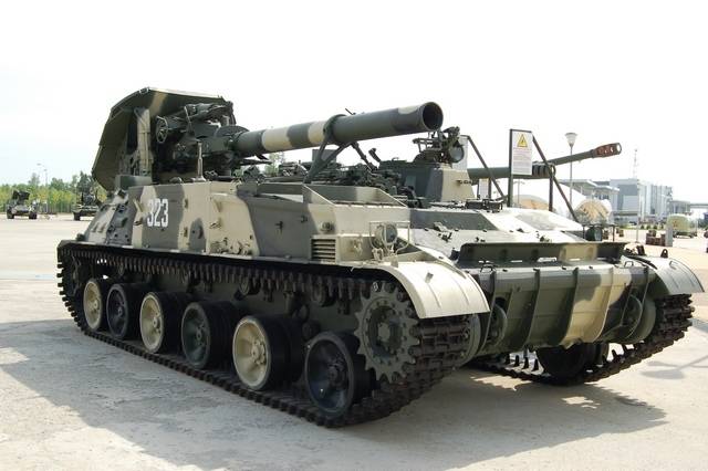 Самые мощные в мире: 240-мм 2С4 "Тюльпан" уничтожили объект "противника"