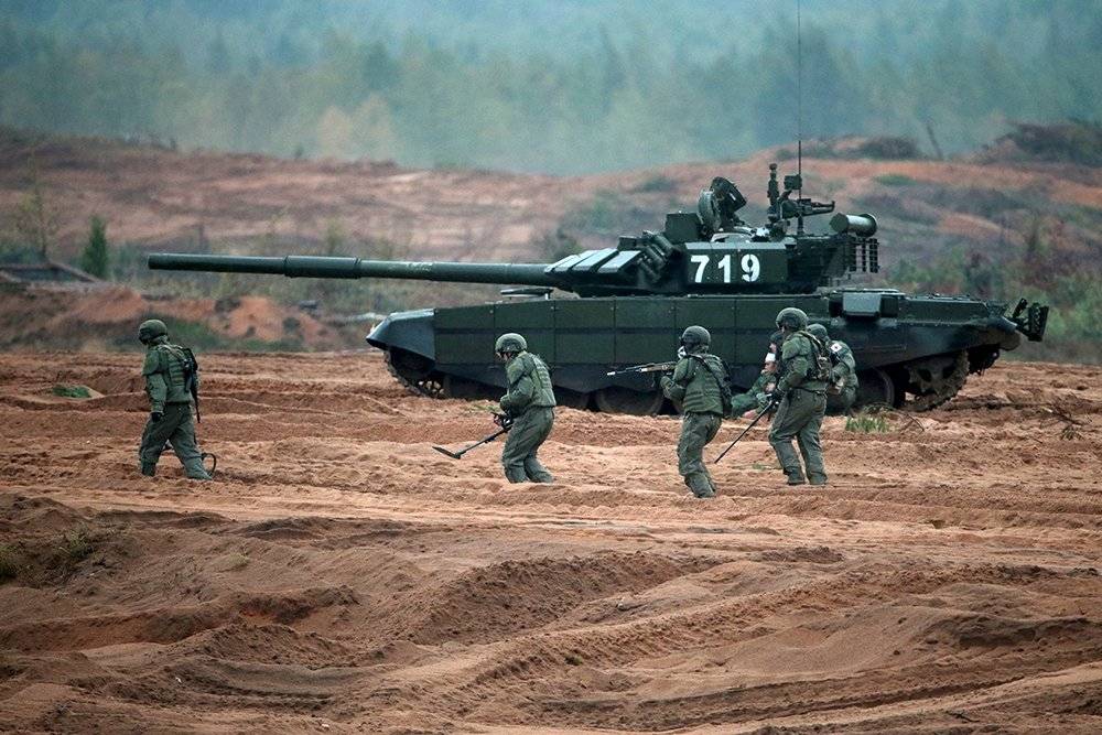 Самый компактный: Т-90С сравнили с зарубежными танками