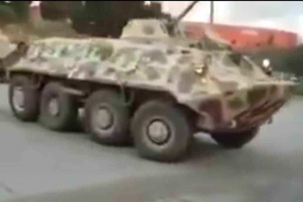 Редкие модернизированные БТР-60ПБ и замечены в Ливии