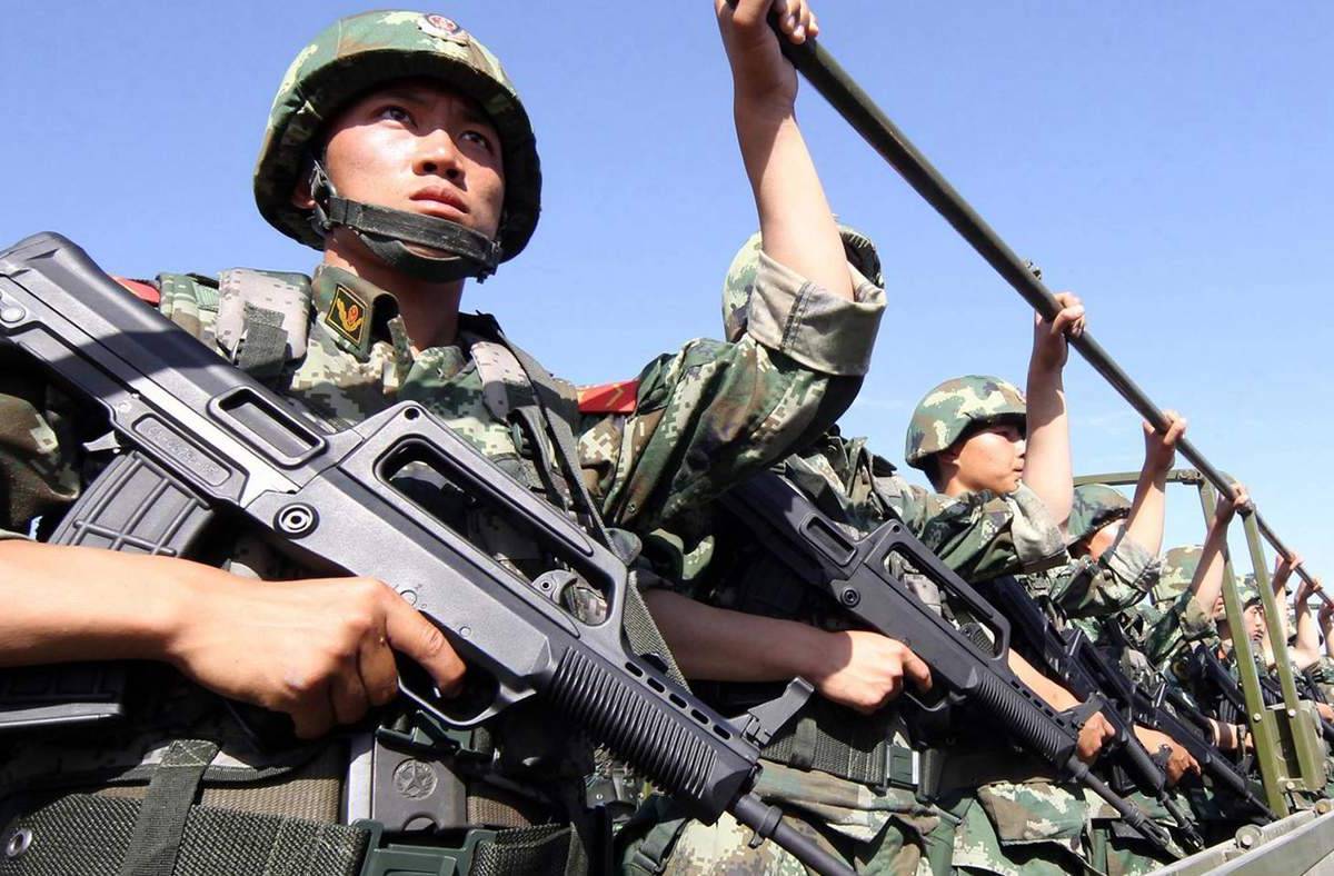 «Нам АК, но с перламутровыми пуговицами»: основное оружие китайской армии