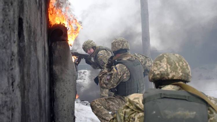 ВСУ массово теряют солдат на Донбассе из-за невыносимой службы в ООС