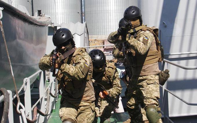 Мариуполь в опасности: морской спецназ ВСУ готовит спецоперацию
