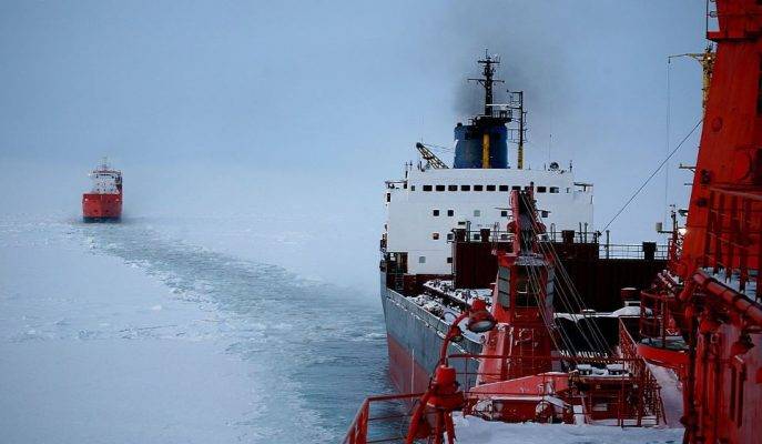 В России оценили статью NI о "беспомощности" США перед Москвой в Арктике