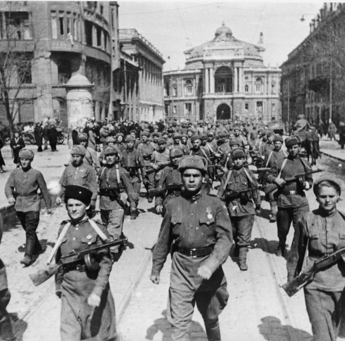 Освобождение Одессы — один из десяти сталинских ударов
