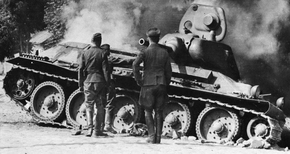 Причина неудач Т-34 и КВ-1 1941 года – дефицит бронебойных снарядов