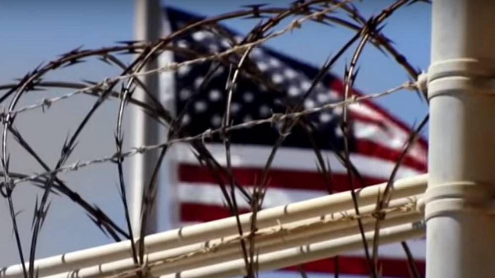 Уволен начальник американской тюрьмы на Гуантанамо