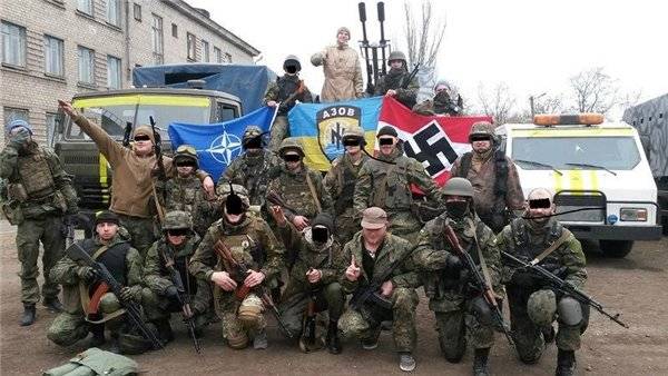 Маски сброшены: войска Киева вывесили напротив Донецка фашистский флаг