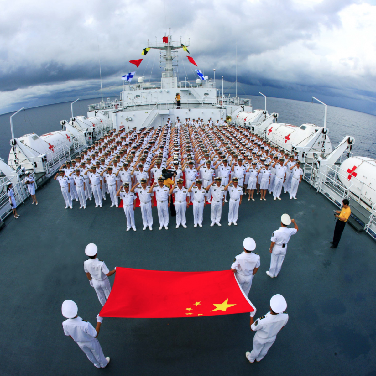 Выдавить американцев: усиление китайского флота вызвало реакцию в США