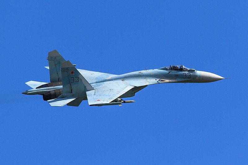 Су-27 исполнилось 42 года: как "Фланкер" изменил военную авиацию