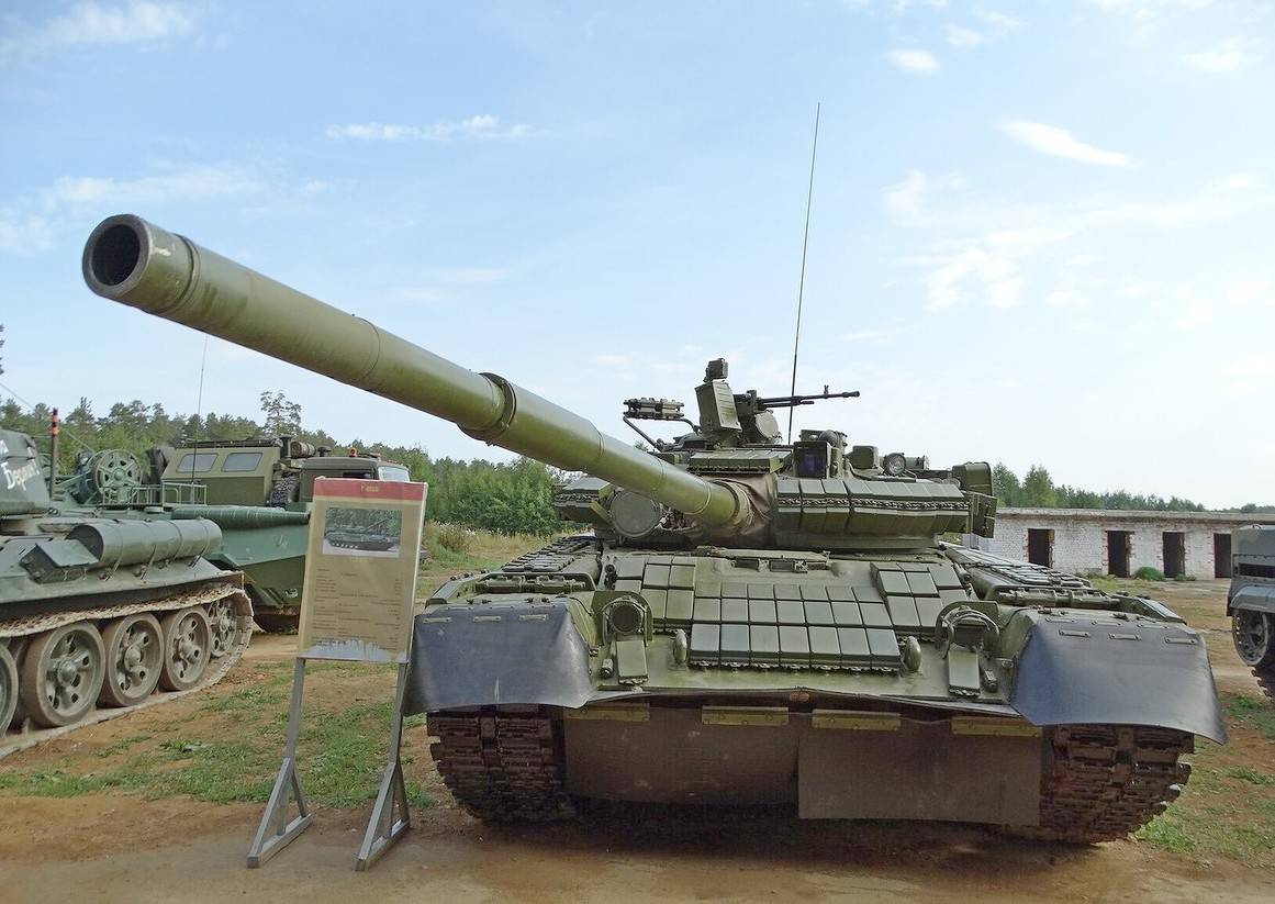 Усиление ударной мощи: 40 модернизированных Т-80 поступили в бригаду ВВО