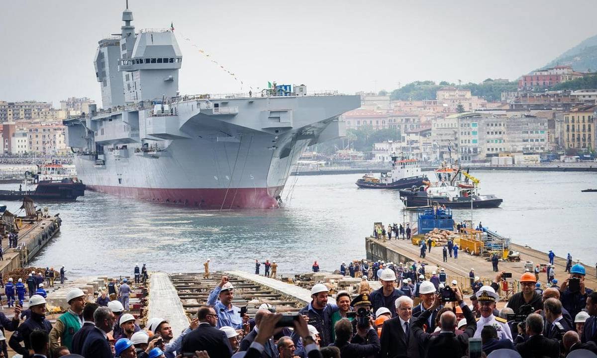В Италии спустили на воду десантный корабль Trieste