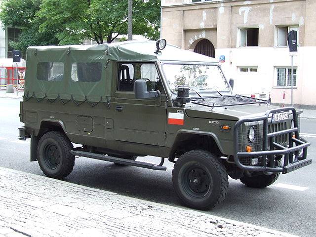 Сколько стоит покататься на Jeep Grand Cherokee в Войске Польском?
