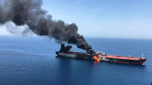 Инцидент с танкерами в Оманском заливе: Тегеран выводят из глобальной игры