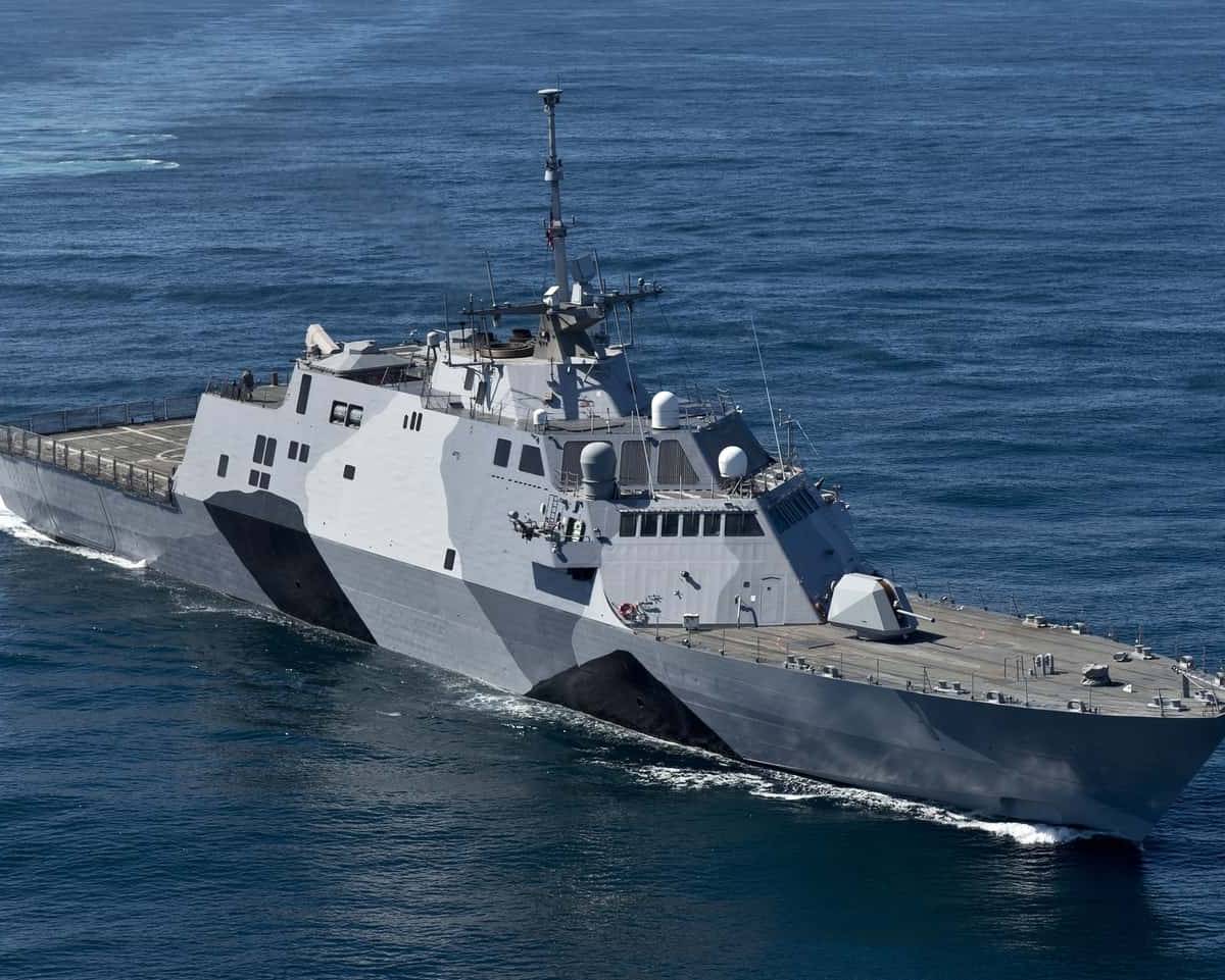 В США спустили на воду боевой корабль прибрежной зоны