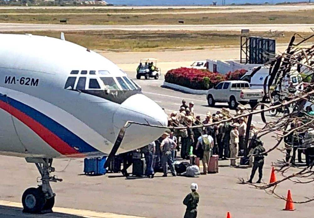 В МИД рассказали, зачем российские военные прилетели в Венесуэлу