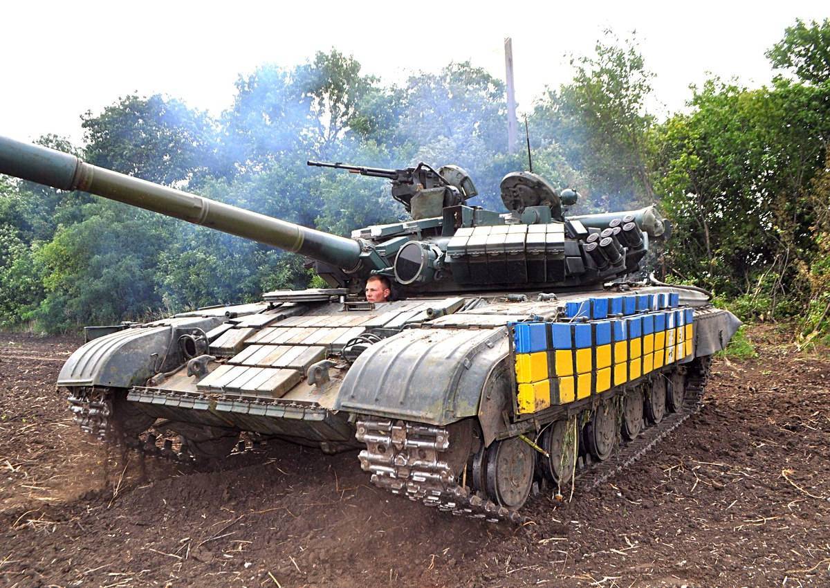 Киев отводит свои войска от Станицы Луганской