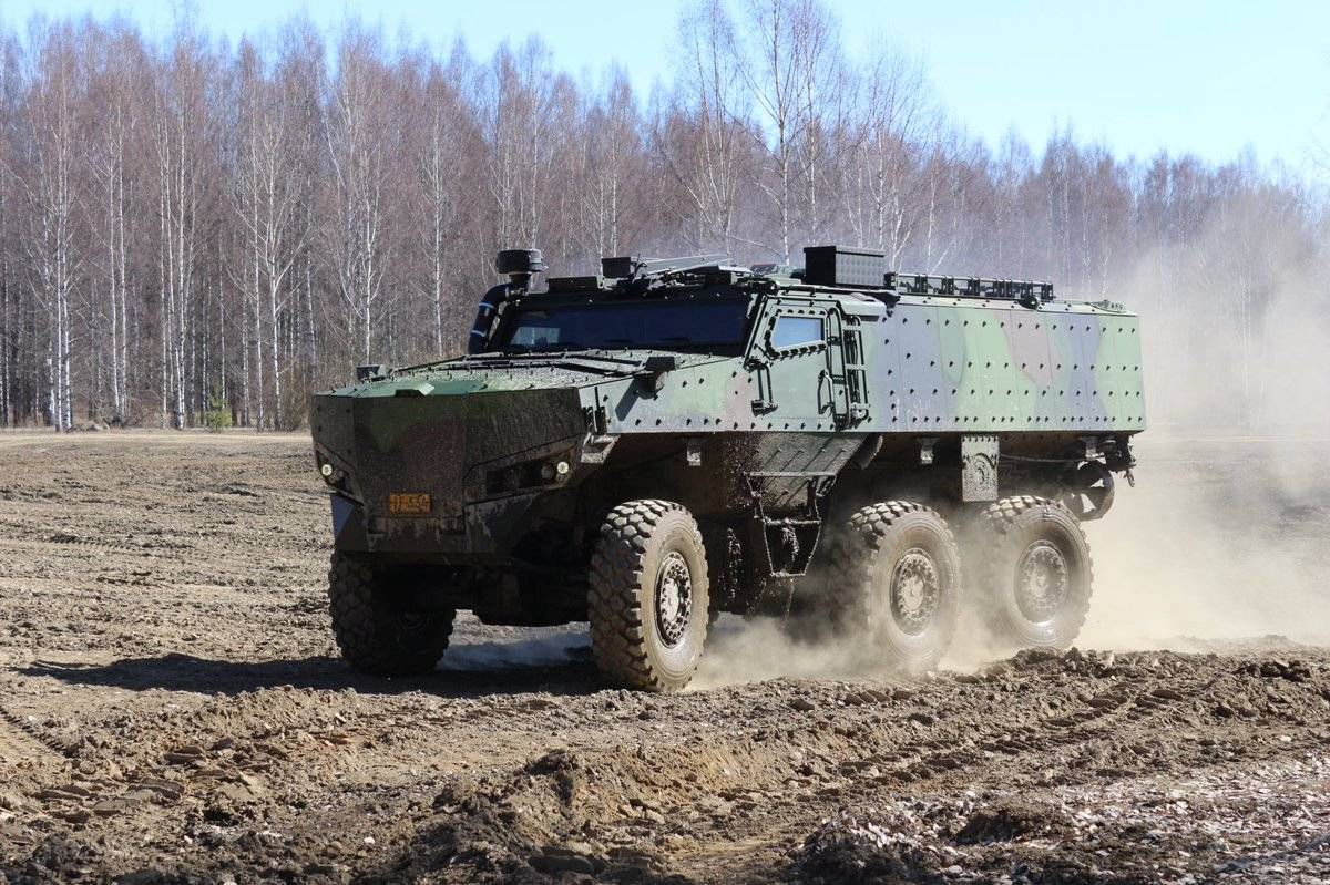 Армия Финляндии получит новые бронетранспортеры Protolab PMPV