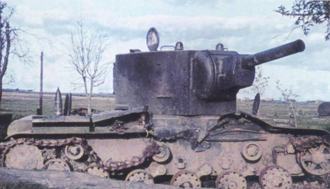 История одиночного танка КВ