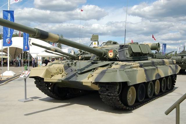 "Реактивный" танк Т-80 был принят на вооружение 43 года назад