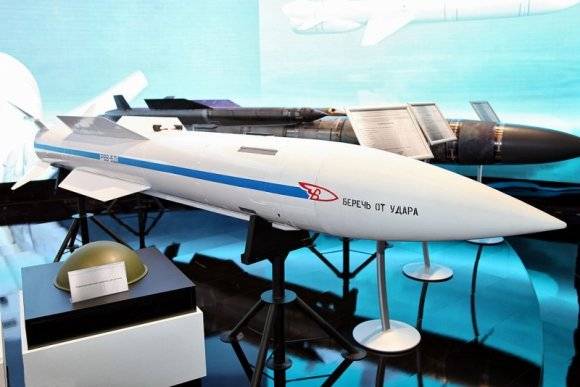 Military Watch: ракеты Кремля ставят под сомнение эффективность авиации США