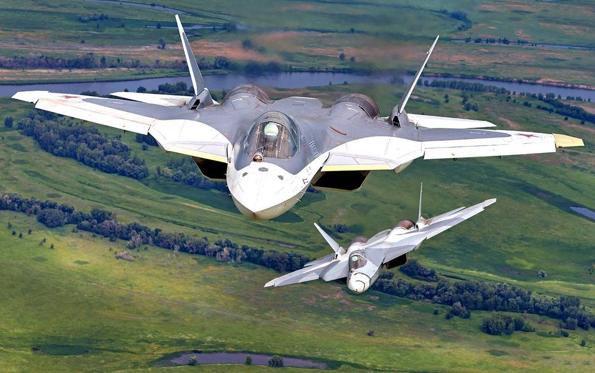Будущее морской авиации РФ: Су-57 могут «оморячить» для новых авианосцев