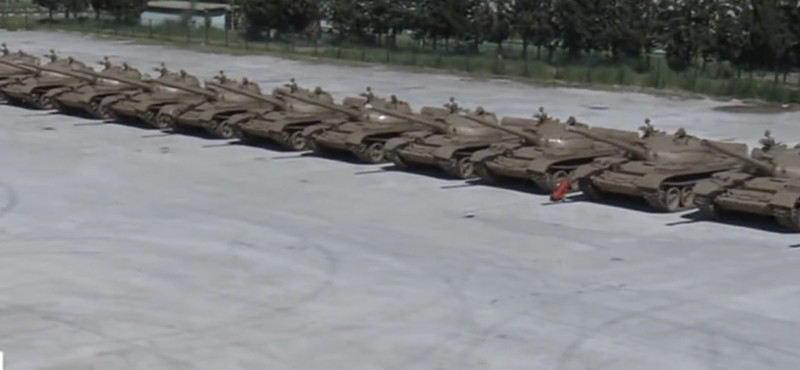 Вновь востребованы: средние танки Т-62 начали восстанавливать в Алжире