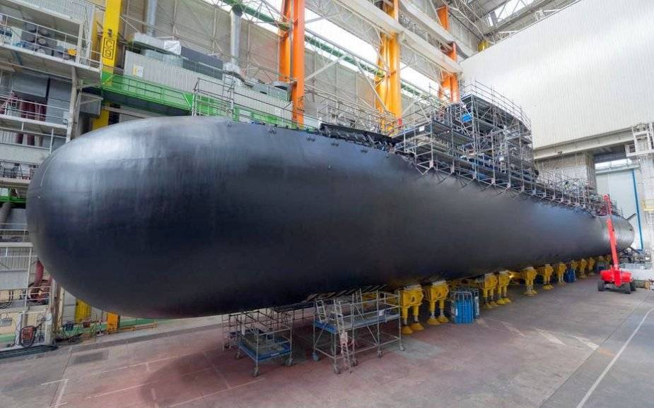 Во Франции представят подводную лодку типа Barracuda