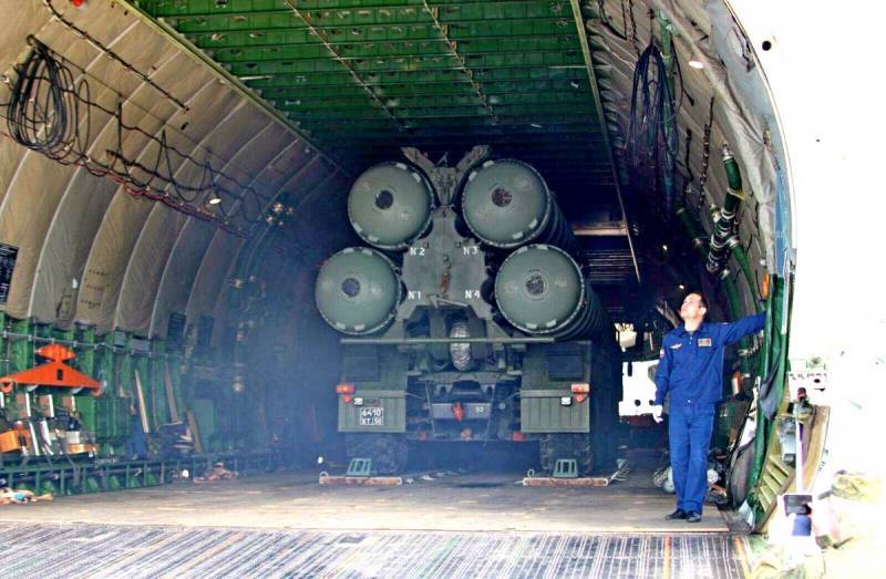 Поставка С-400 Турции: почему были задействованы Ан-124 «Руслан»