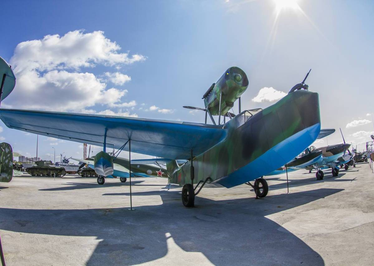 Боевые самолеты. МБР-2, «амбарчик» Бериева