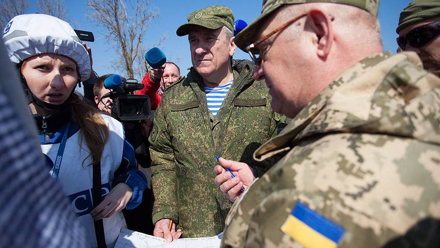 Украинский СЦКК вытесняет из патрулей ОБСЕ всех, кто "родом из СССР"