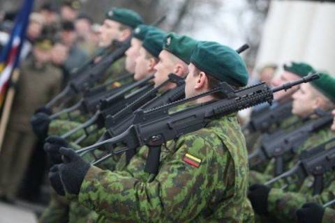 Литовцы отказываются от подготовки к войне с Россией