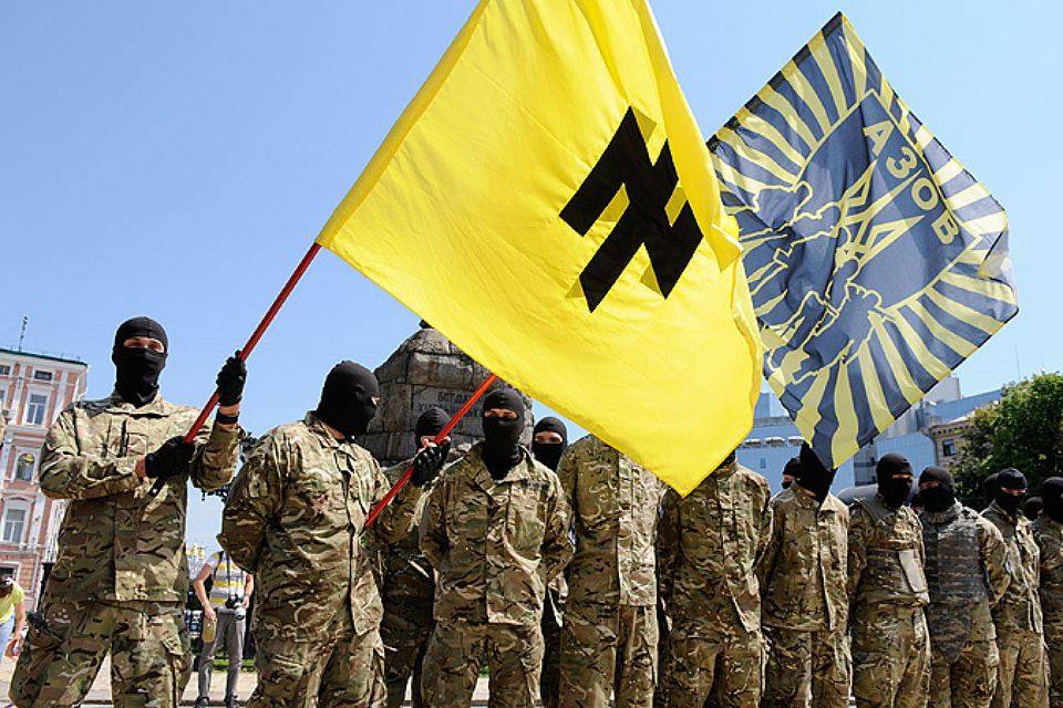 Украина выводит националистов «Азова» из Донбасса