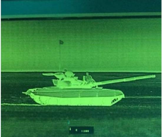 Как выглядит в тепловизионном прицеле M1A2SEPv2 - югославский аналог Т-72