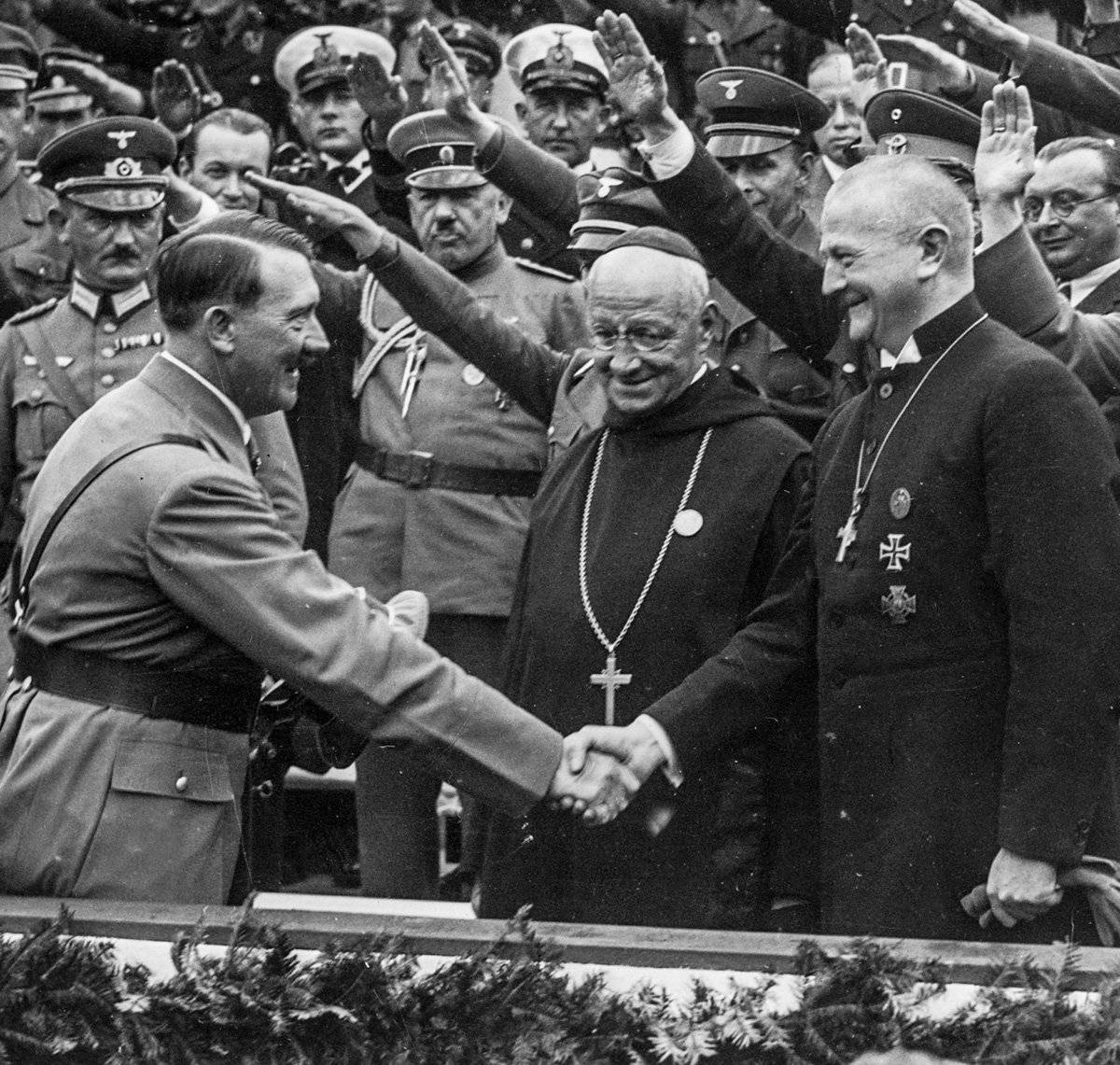 Союз Ватикана с фашизмом