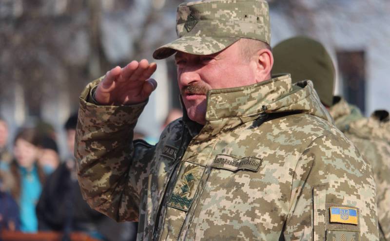 Каратель, а не миротворец: в ЛНР оценили нового командующего ООС Кравченко