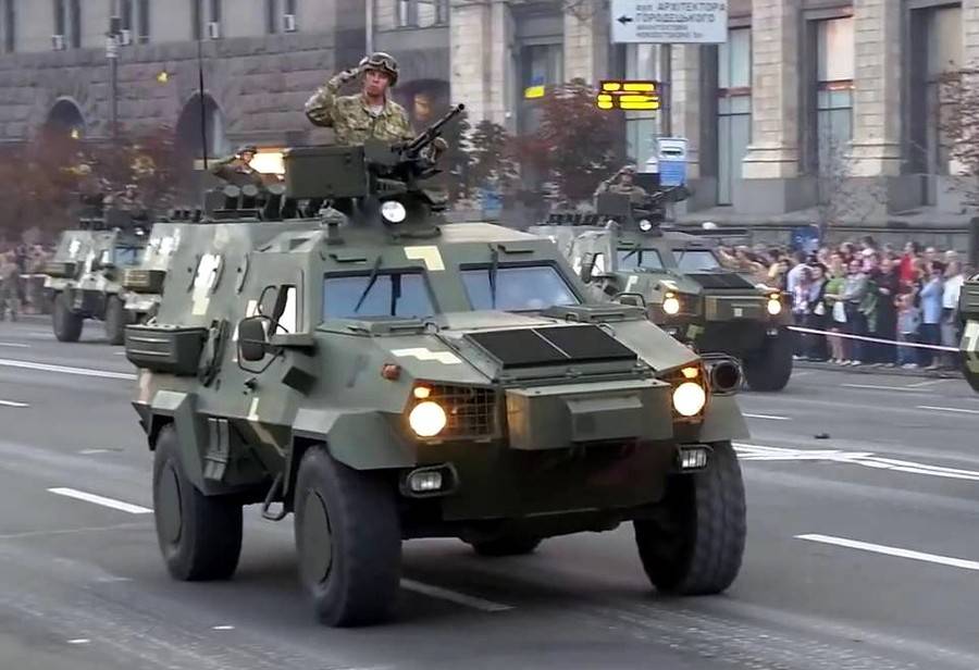 Позор украинского «Дозора» закончился - в ВСУ поступят машины из Польши