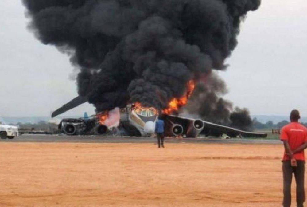 Киев: Уничтожение украинских Ил-76 в Ливии может быть связано с Россией