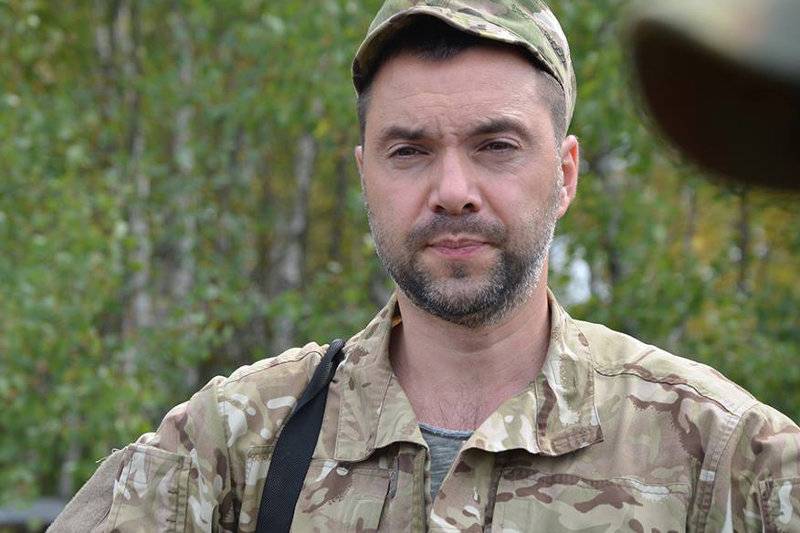 Арестович рассказал, когда Киев «захватит» Донбасс
