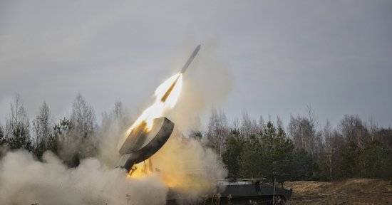 ВСУ разместили технику на Донбассе: готовится прорыв обороны ополчения ЛДНР